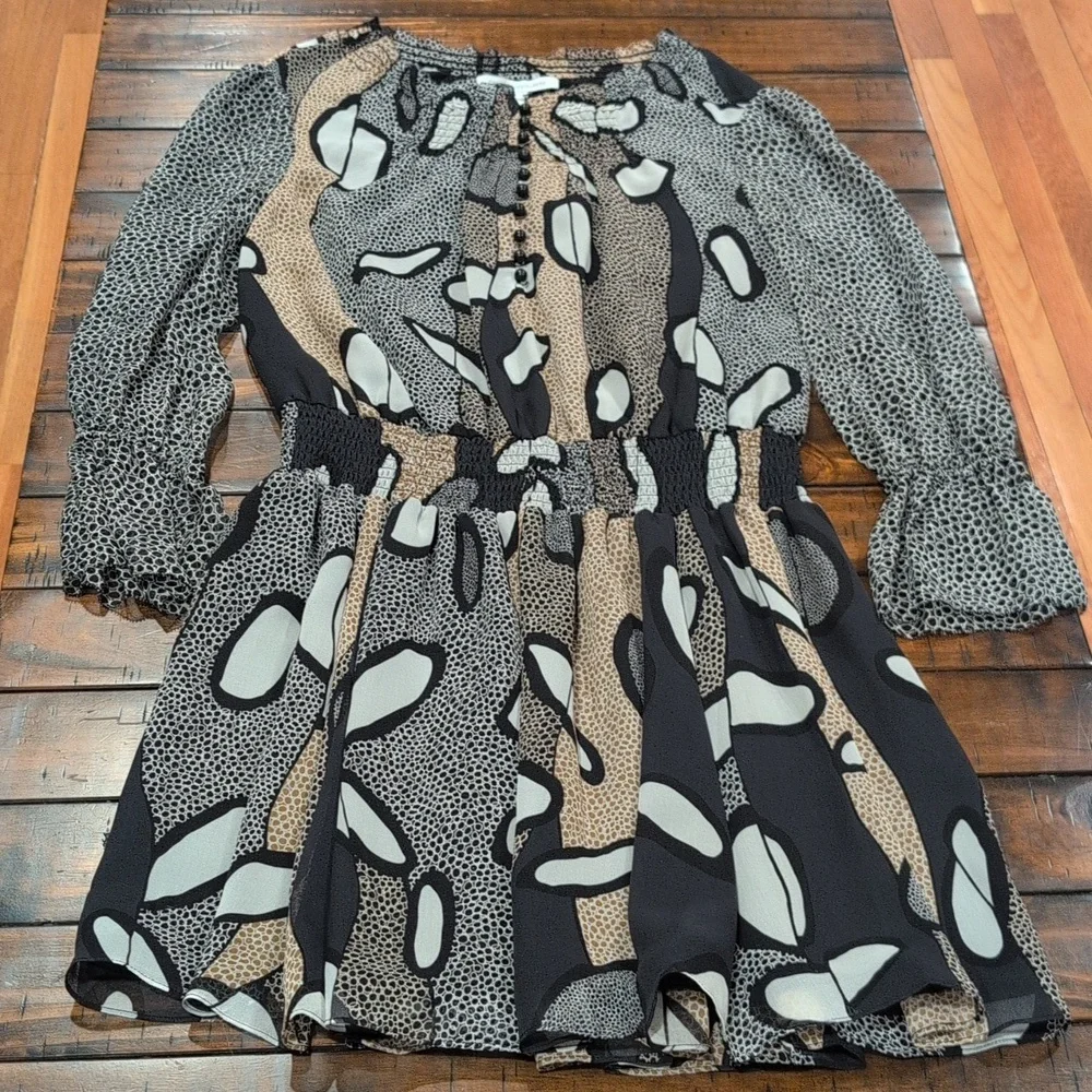 Diane Von Furstenberg Kelley Silk Avant Garde mini Dress Long Sleeve - Picture 2 of 10